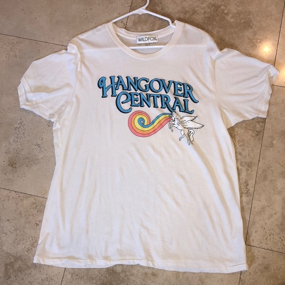 Wildfox Tops - WildFox Hangover T Shirt Size Large